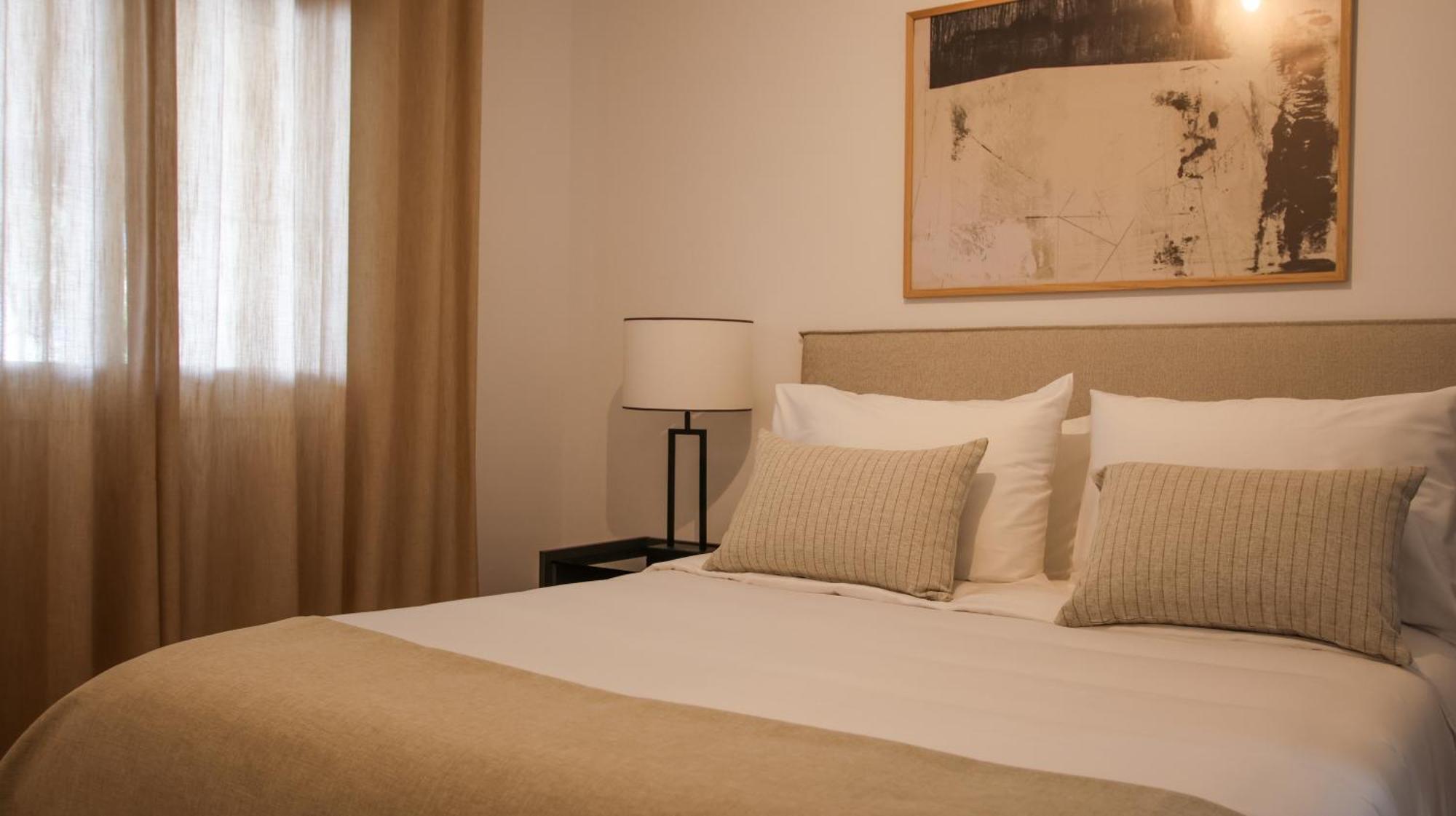 Ramada Hotel & Suites By Wyndham Costa Del Sol 푸엔히롤라 외부 사진